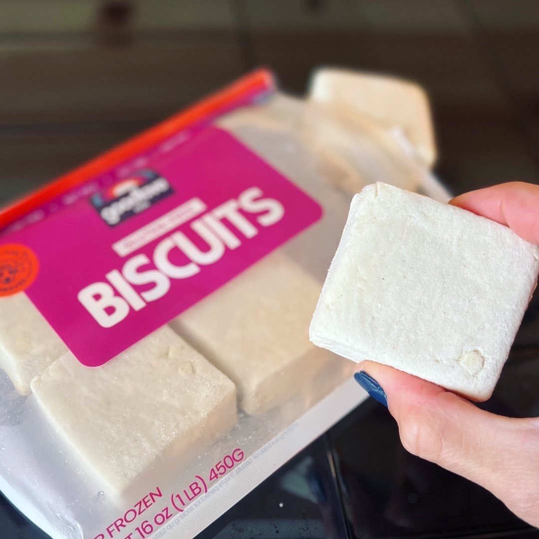 GLUTEN-FREE BUTTERMILK BISCUITS